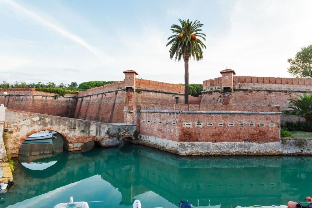 La Piccola Al Mare Apartman Livorno Kültér fotó